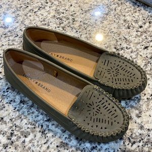Lucky Brand, mossy green driving moccasins/slip-ons